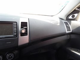 2012 MITSUBISHI OUTLANDER SE SILVER 2.4 AT 4WD 214000 width=